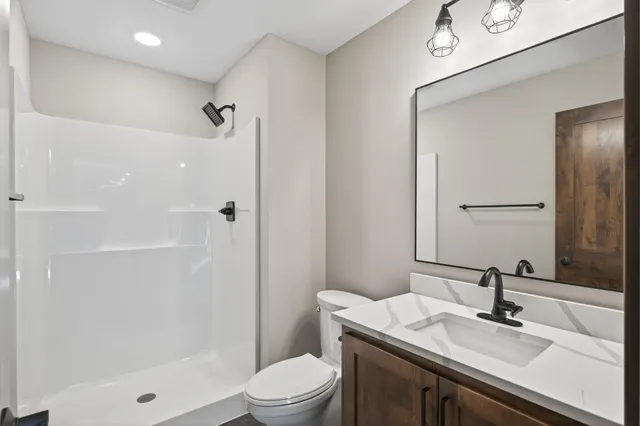 $884,900 | 29441 136th Street, Princeton, MN 55371