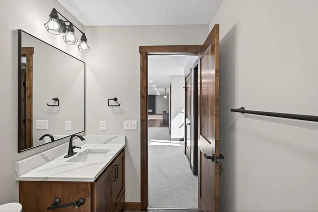 $884,900 | 29441 136th Street, Princeton, MN 55371