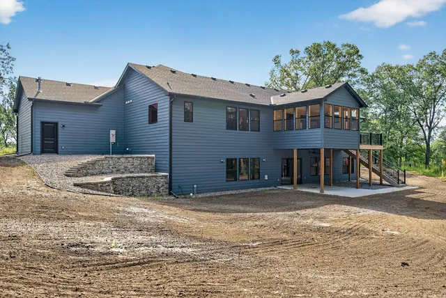 $884,900 | 29441 136th Street, Princeton, MN 55371