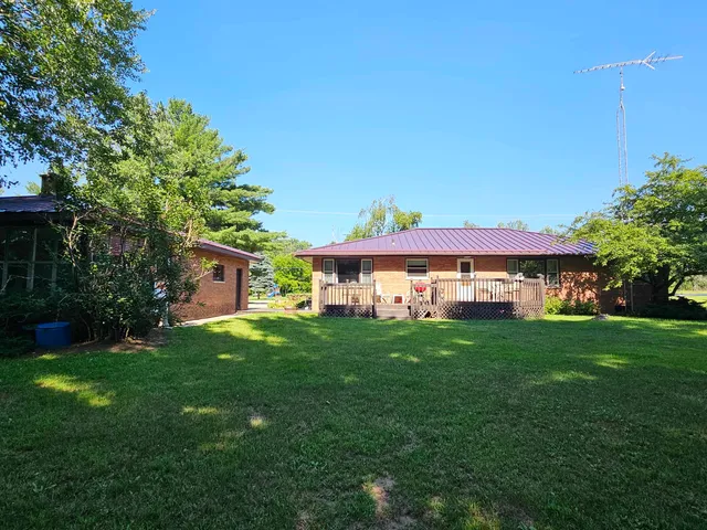 $575,000 | N5847 County Road D, Princeton, WI 54968