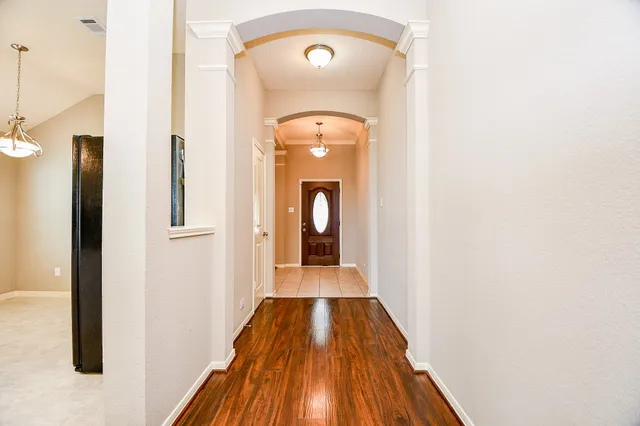 $2,200 | 2023 Manchester Crossing Drive, Fresno, TX 77545