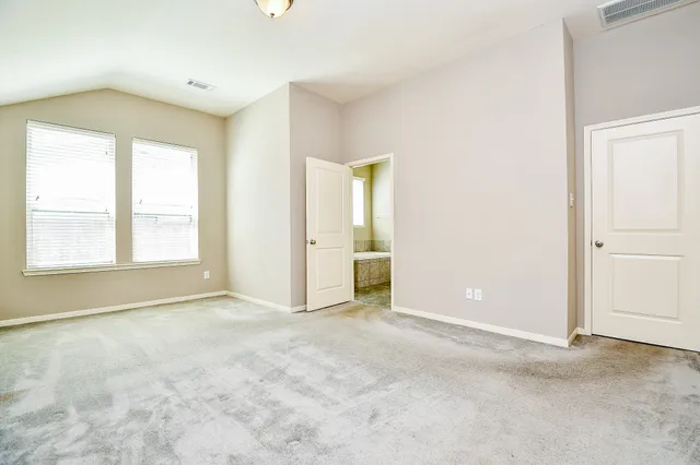 $2,200 | 2023 Manchester Crossing Drive, Fresno, TX 77545