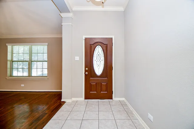 $2,200 | 2023 Manchester Crossing Drive, Fresno, TX 77545