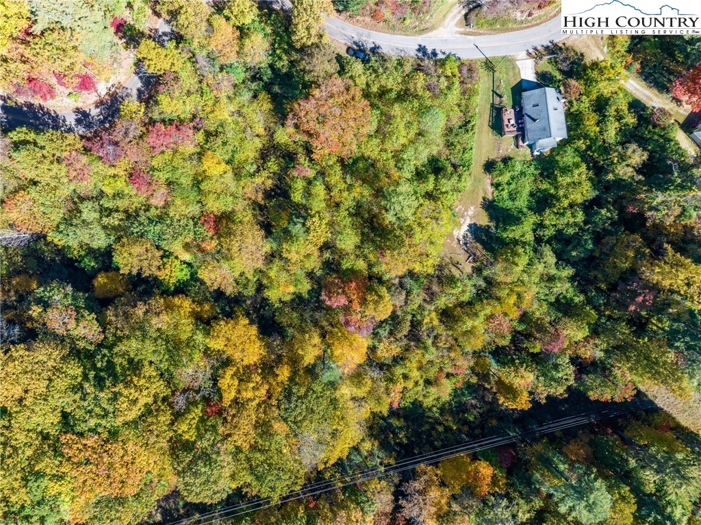 5977 Waterfalls Road Lenoir, NC 28645 - Photo 12 of 50 Gallery Image 12
