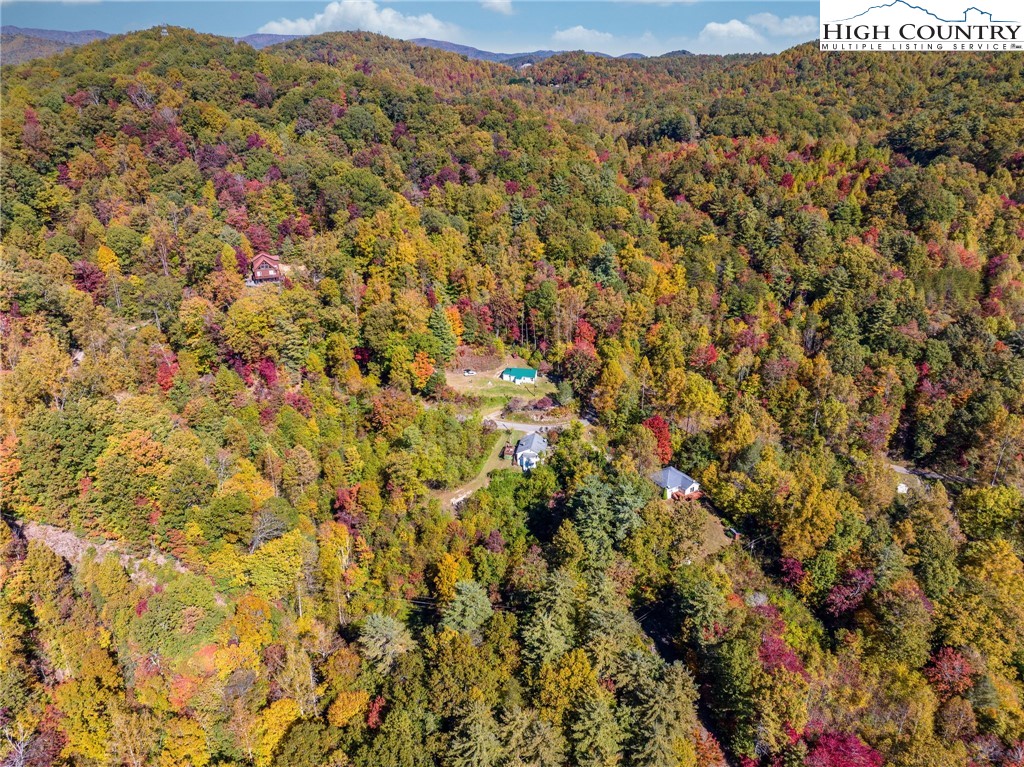 5977 Waterfalls Road Lenoir, NC 28645 - Photo 18 of 50 Gallery Image 18