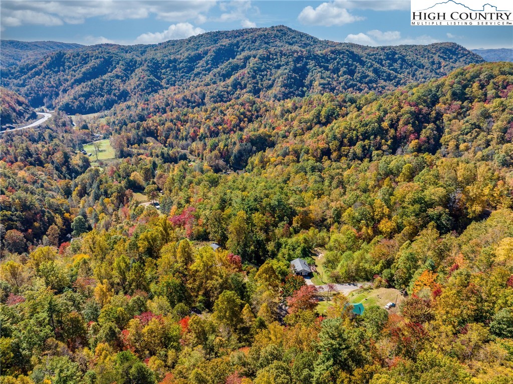 5977 Waterfalls Road Lenoir, NC 28645 - Photo 22 of 50 Gallery Image 22