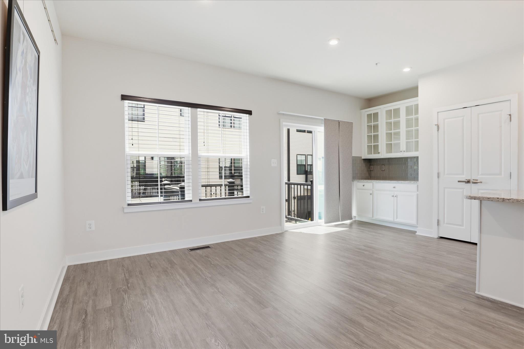 4702 Towne Park Road Suitland, MD 20746 - Photo 11 of 46