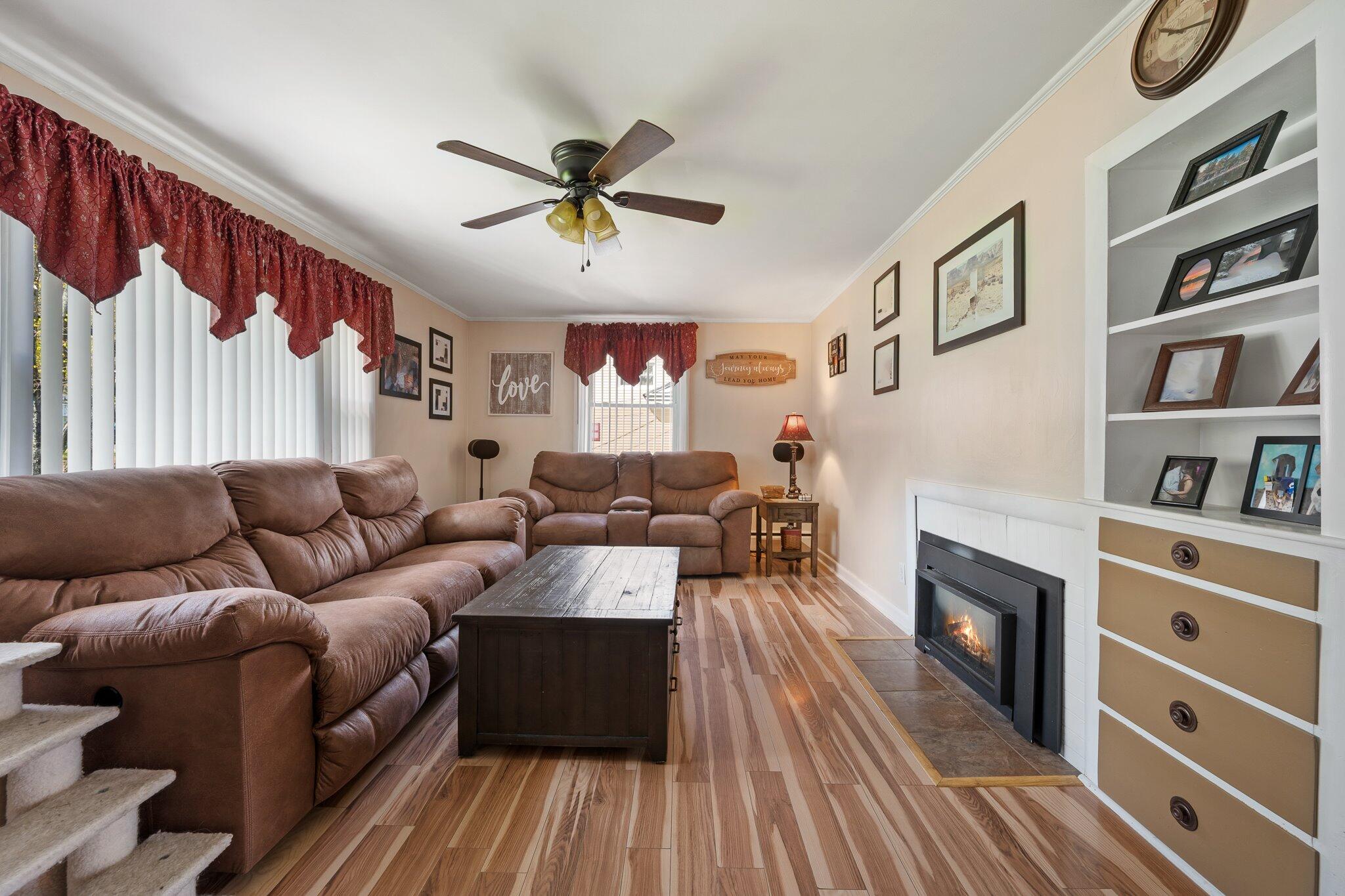 110 Kennebec Road Hampden, ME 04444 - Photo 17 of 55 2-Living Room