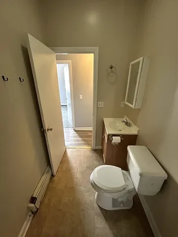 $1,300 | 24 Sycamore Street, Unit 1E, New Bedford, MA 02740