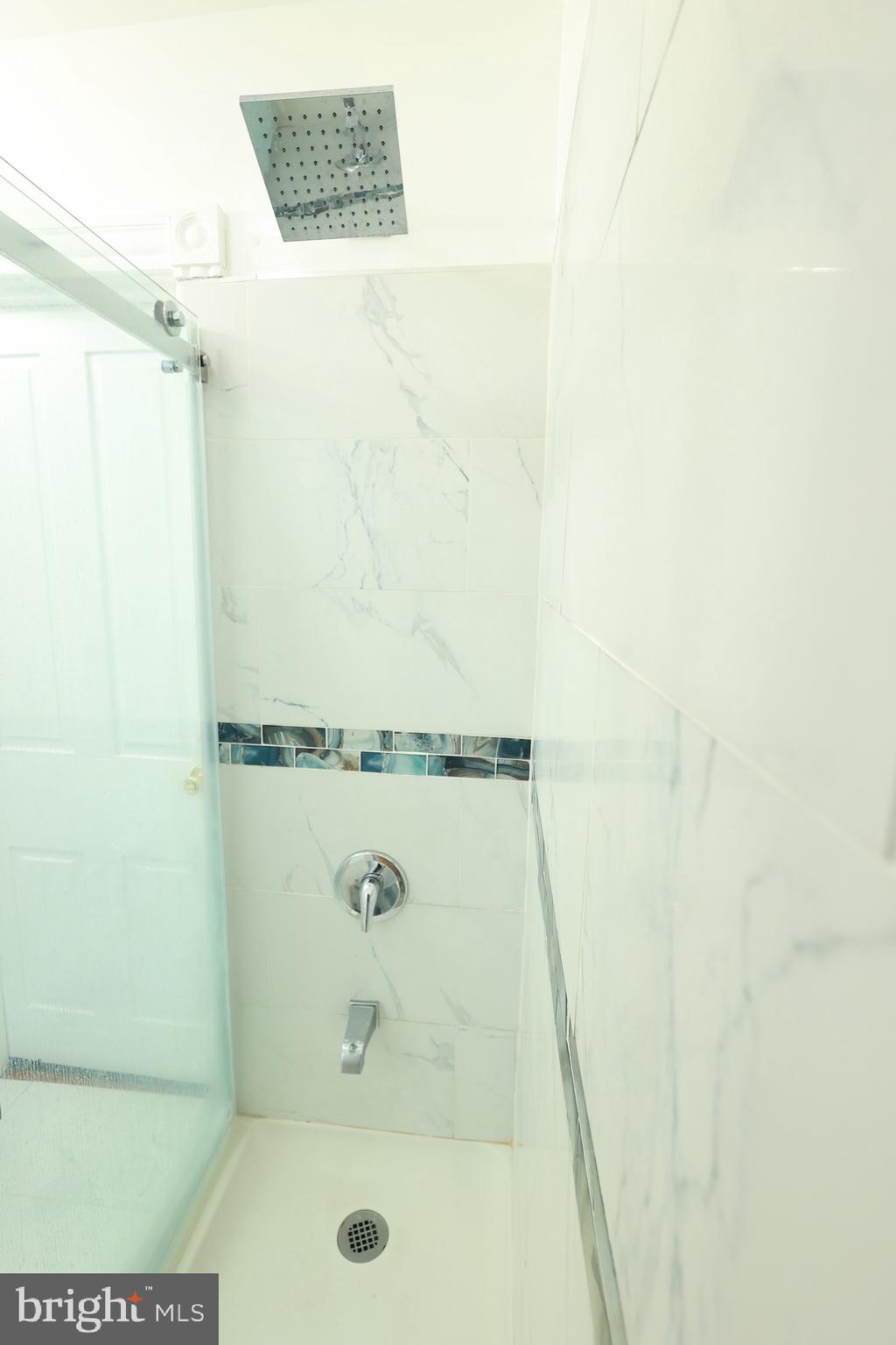 1011 Spring Street Reading, PA 19604 - Photo 29 of 44