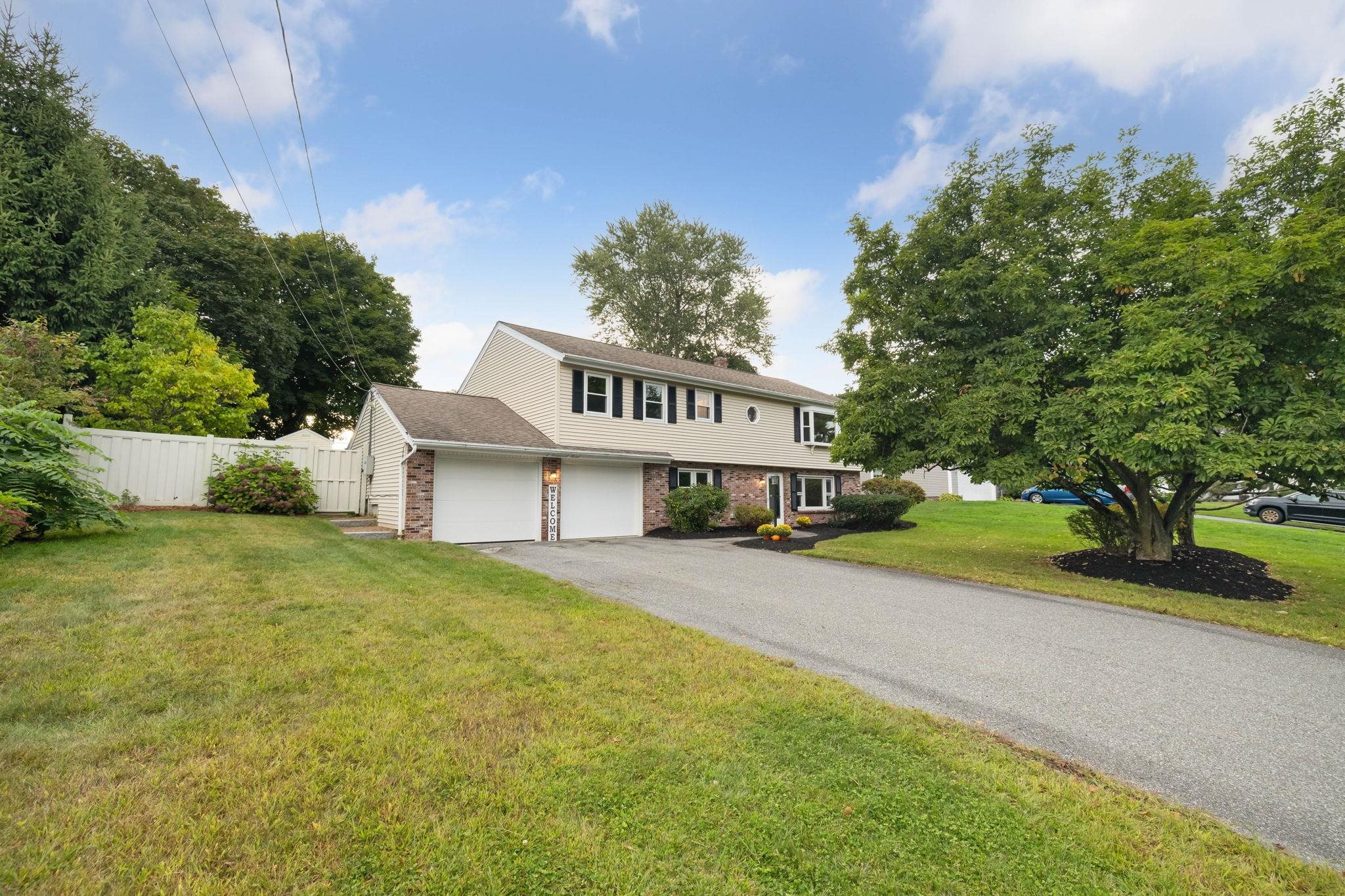 3 Longwood Road Salem, NH 03079 - Photo 1 of 59 Gallery Image 1