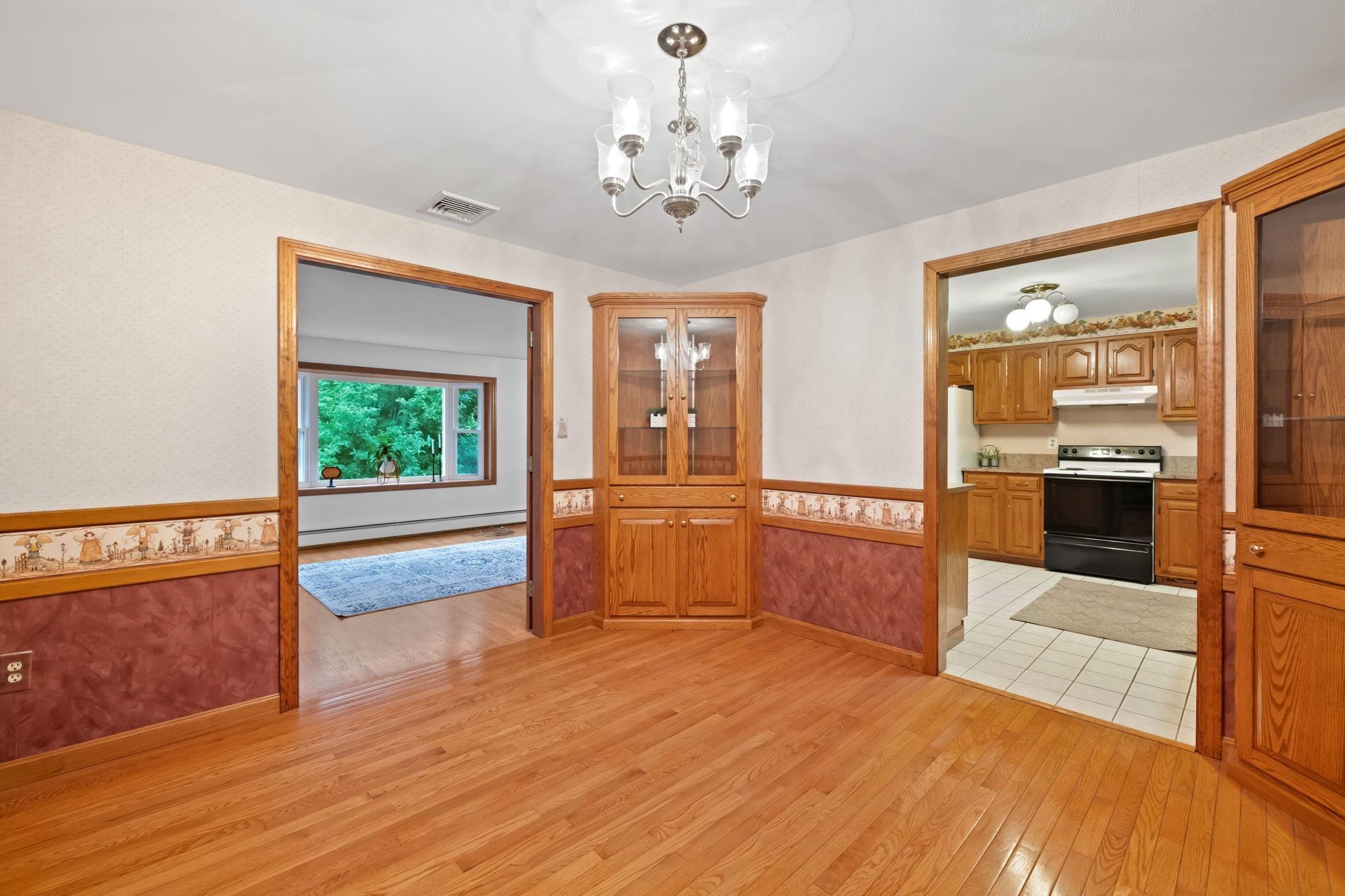 3 Longwood Road Salem, NH 03079 - Photo 10 of 59 Gallery Image 10