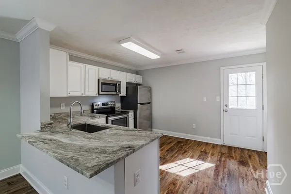 $244,900 | 105 Westchester Drive, Unit E5, Athens, GA 30606