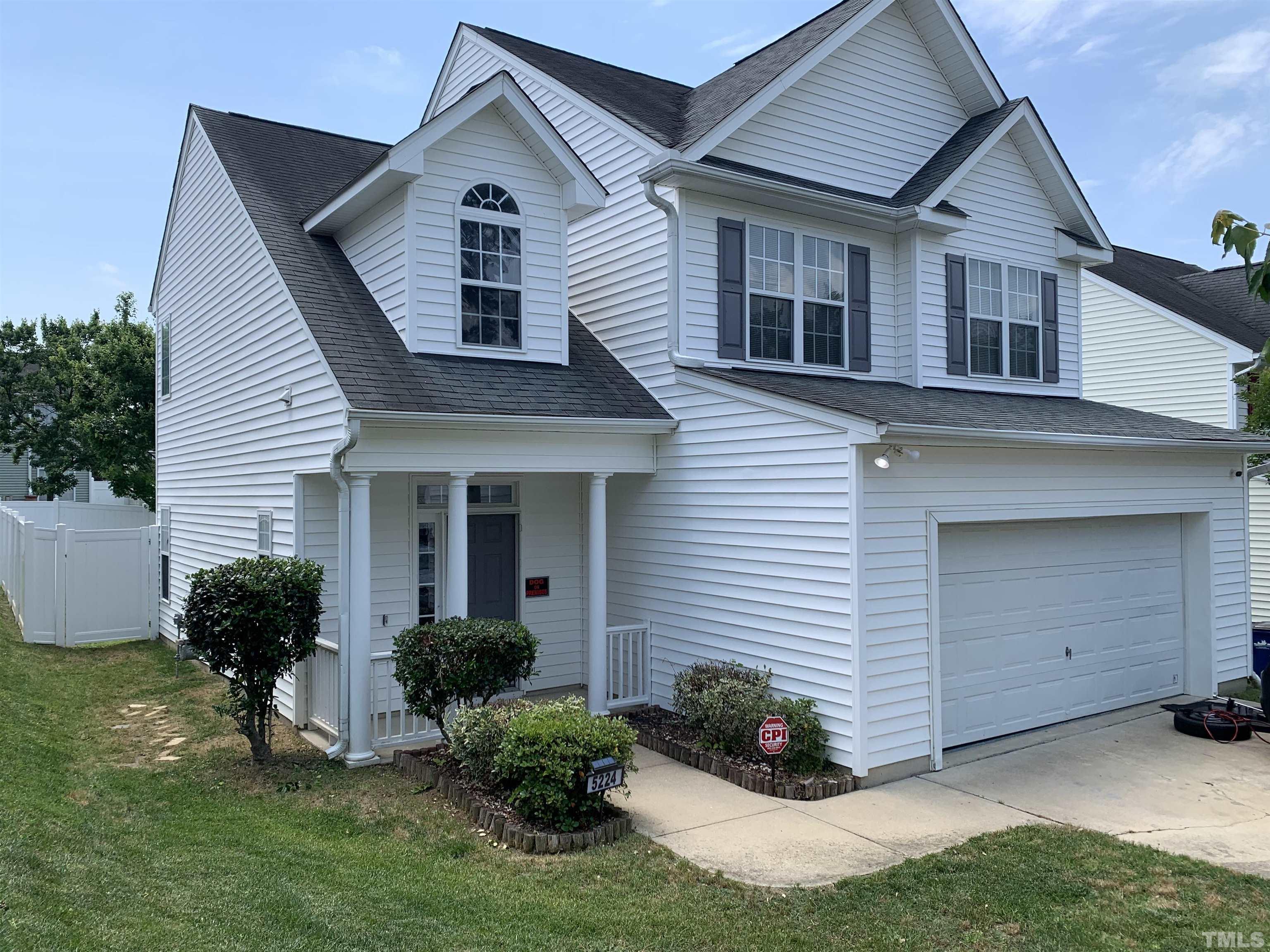 5224 Anchorage Way Raleigh, NC 27610 - Photo 3 of 25 Gallery Image 3
