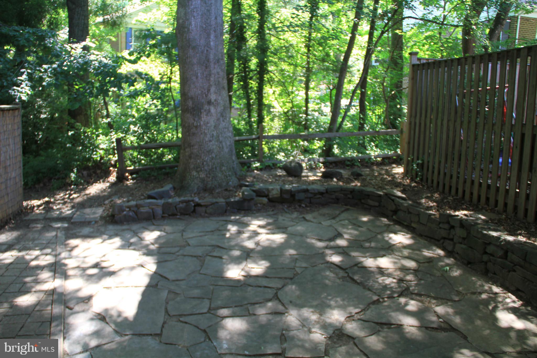 2417 Alsop Court Reston, VA 20191 - Photo 8 of 25 Patio