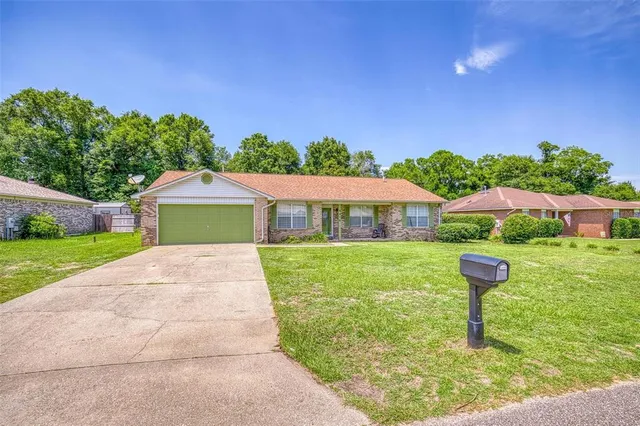 $320,000 | 4416 Summerfield Court, Pace, FL 32571