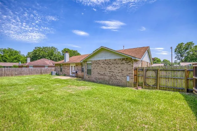 $320,000 | 4416 Summerfield Court, Pace, FL 32571