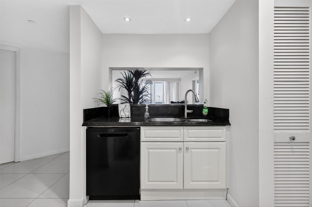 9595 Collins Avenue, Unit N8F Surfside, FL 33154 - Photo 17 of 48