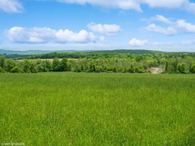 a view of an outdoor space and a yard