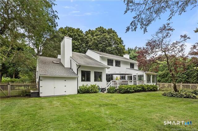 222 Compo Road South Westport, CT 06880 - Photo 31 of 38