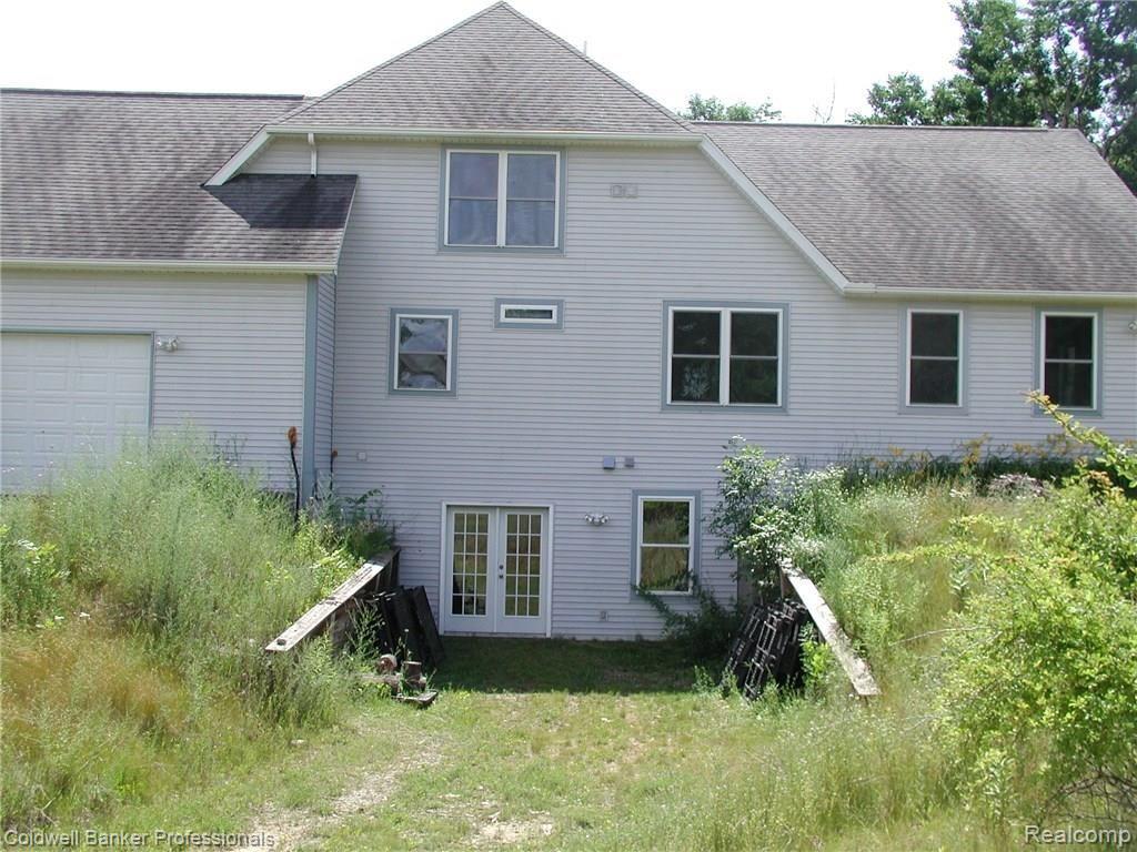 151 West Norway Lake Road Lapeer, MI 48446 - Photo 10 of 46 P1010042.JPG