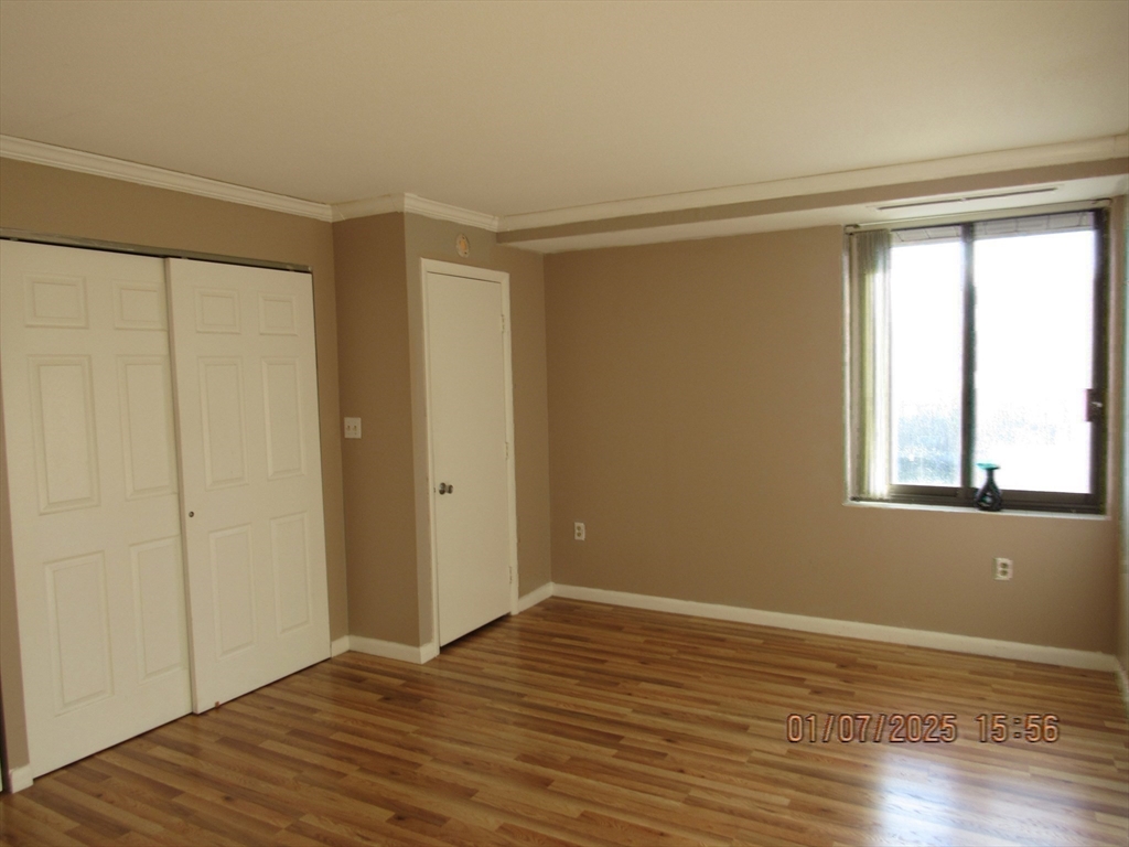 402 Paradise Road, Unit 3N Swampscott, MA 01907 - Photo 20 of 30