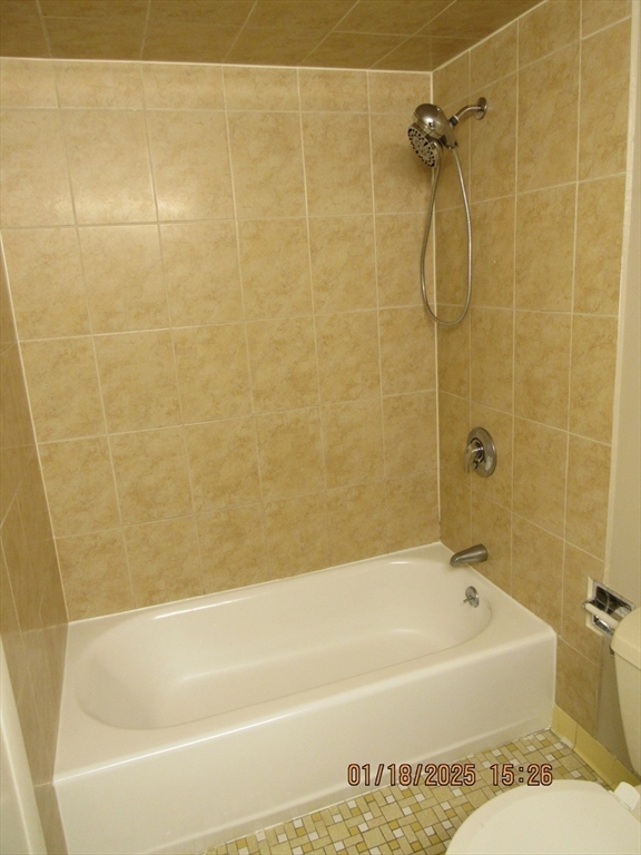402 Paradise Road, Unit 3N Swampscott, MA 01907 - Photo 25 of 30