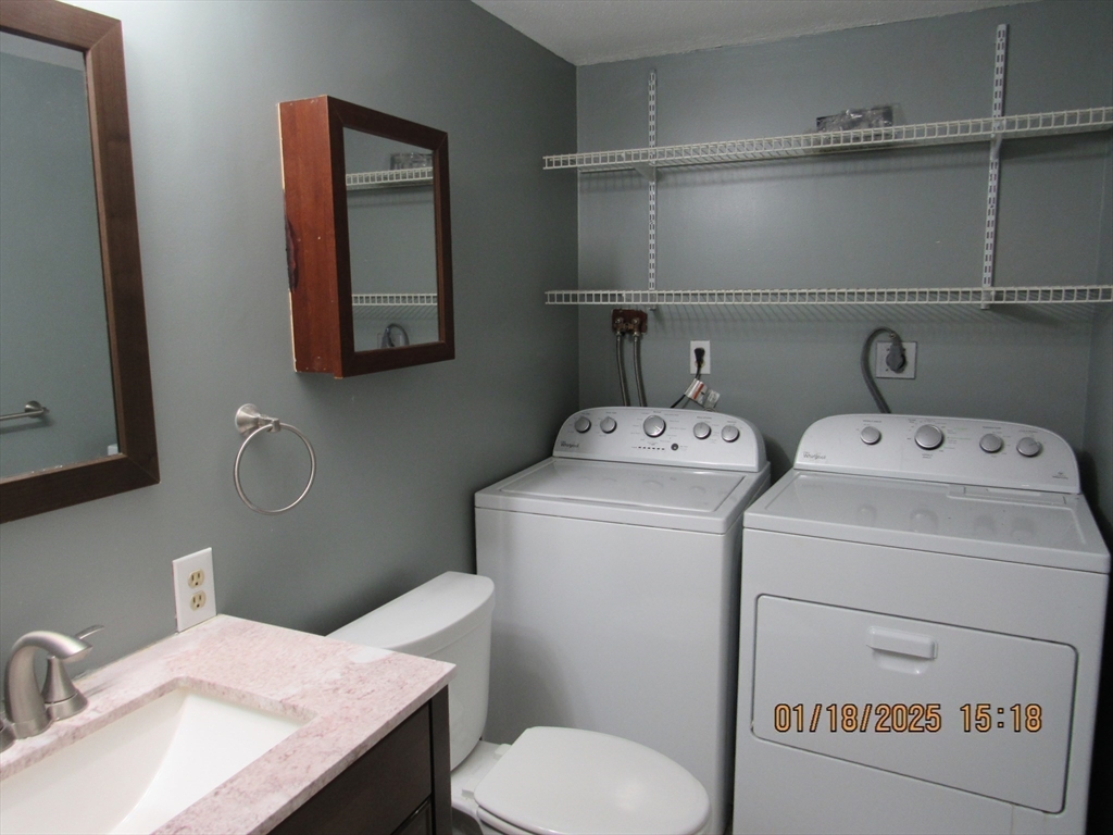 402 Paradise Road, Unit 3N Swampscott, MA 01907 - Photo 26 of 30
