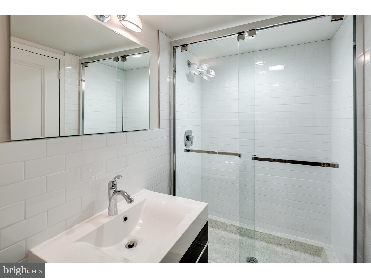 1420 Locust Street, Unit 7N Philadelphia, PA 19102 - Photo 13 of 21