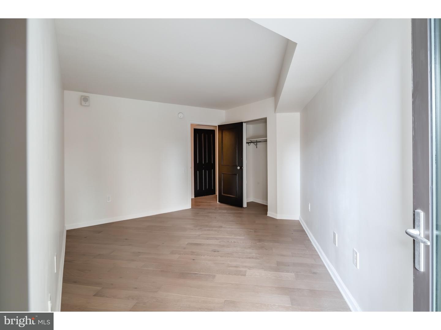 1420 Locust Street, Unit 7N Philadelphia, PA 19102 - Photo 16 of 21