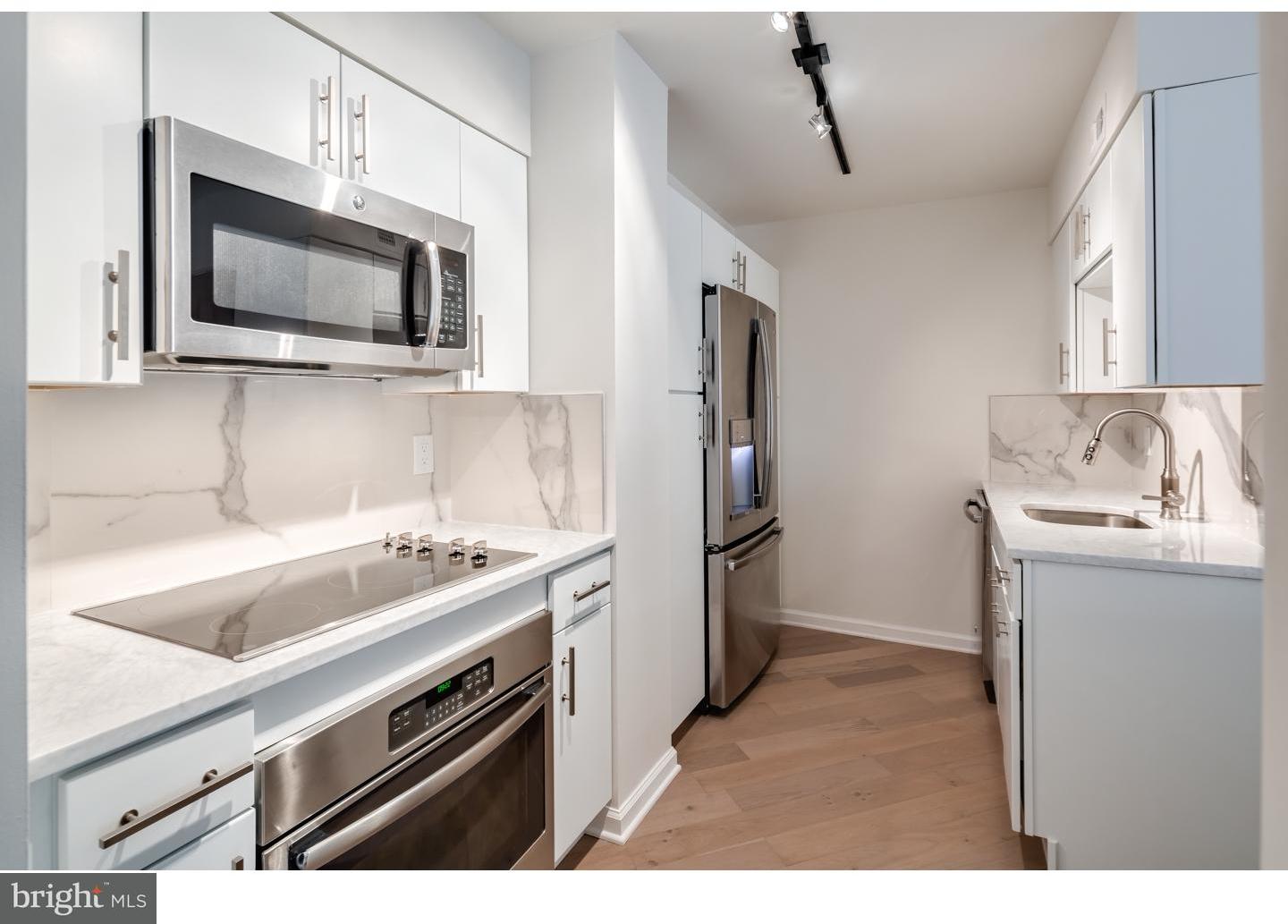 1420 Locust Street, Unit 7N Philadelphia, PA 19102 - Photo 4 of 21