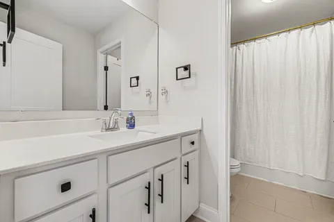 $574,900 | 602 Oakvale Lane, Mount Juliet, TN 37122