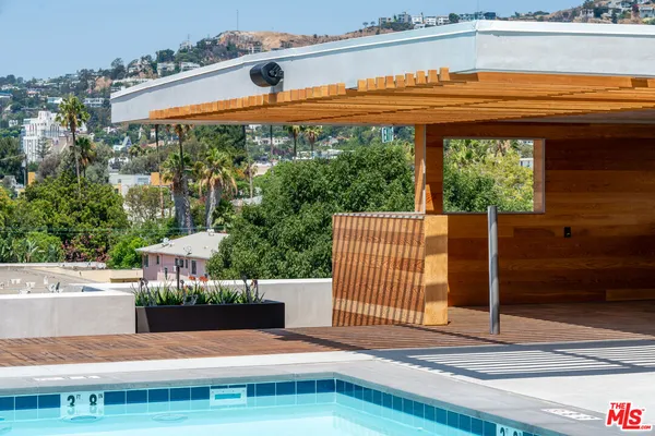 $7,940 | 1250 North Fairfax Avenue, Unit 510, West Hollywood, CA 90046