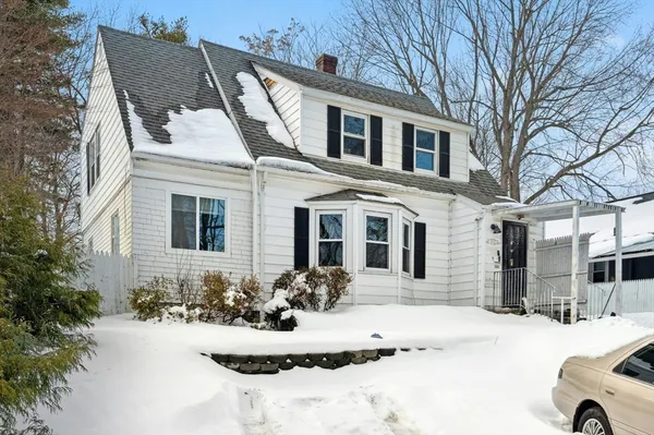 $434,900 | 152 Beaver Brook Parkway, Worcester, MA 01603