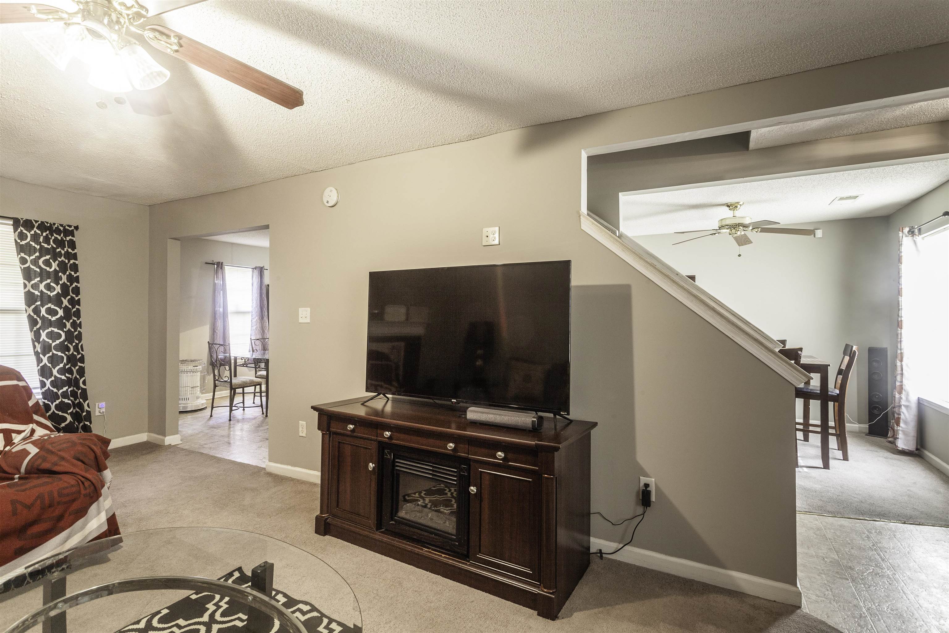 4490 Cedar Ridge Lane Memphis, TN 38128 - Photo 6 of 18 Gallery Image 6