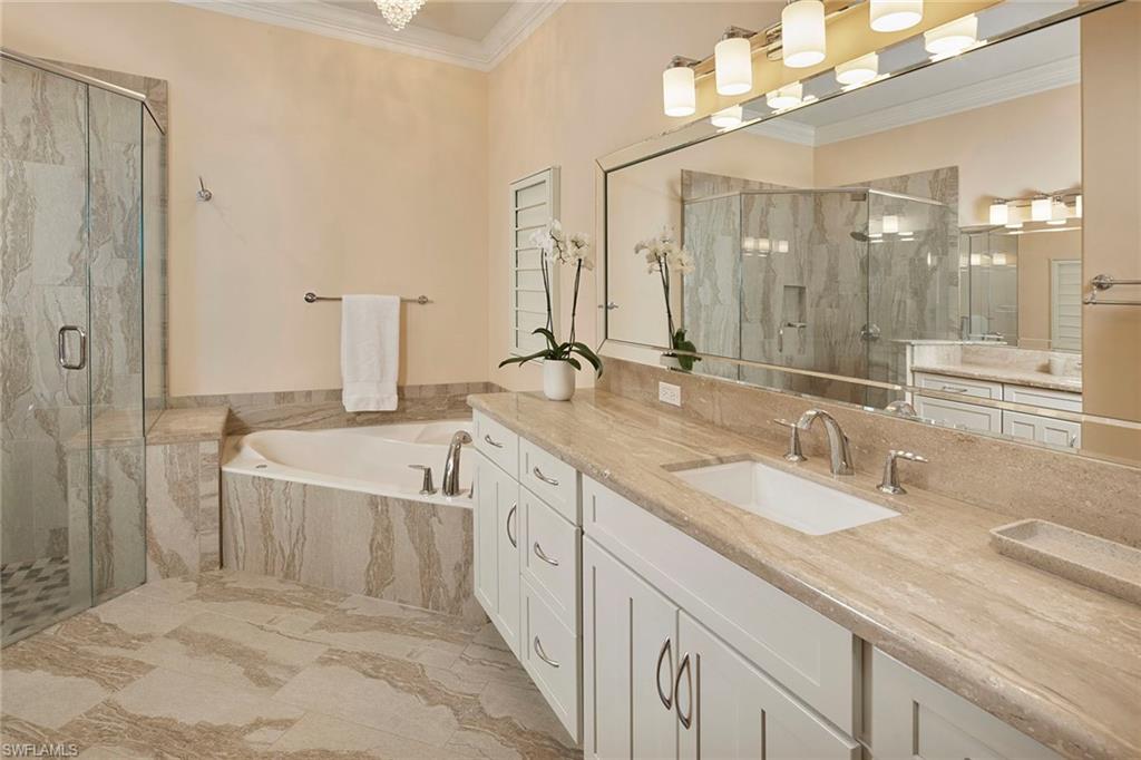 754 Vistana Circle, Unit 58 Naples, FL 34119 - Photo 13 of 26