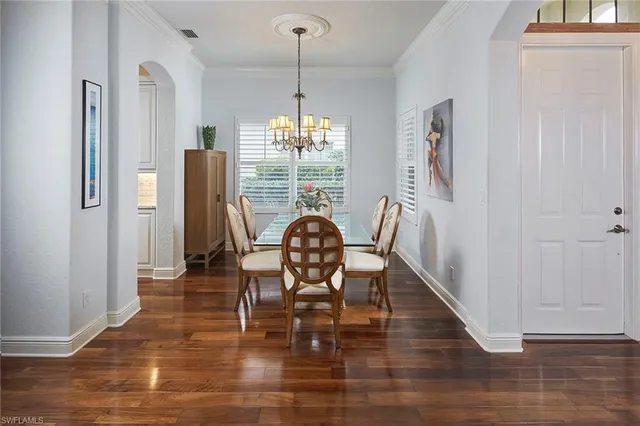 $608,000 | 754 Vistana Circle, Unit 58, Naples, FL 34119