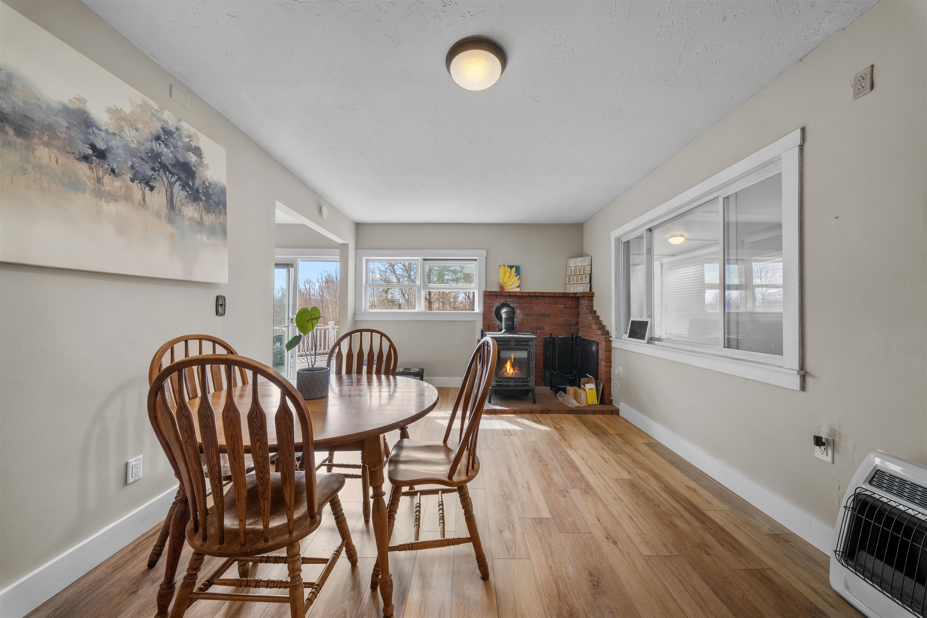 44 Dean Road Danbury, NH 03230 - Photo 6 of 58