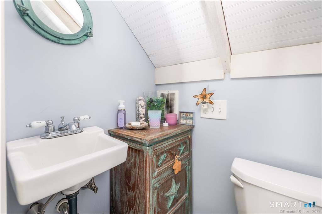 4 Elinor Road Old Saybrook, CT 06475 - Photo 21 of 36