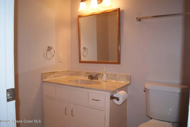 $1,700 | 1081 Ivanhoe Street Northwest, Melbourne, FL 32907