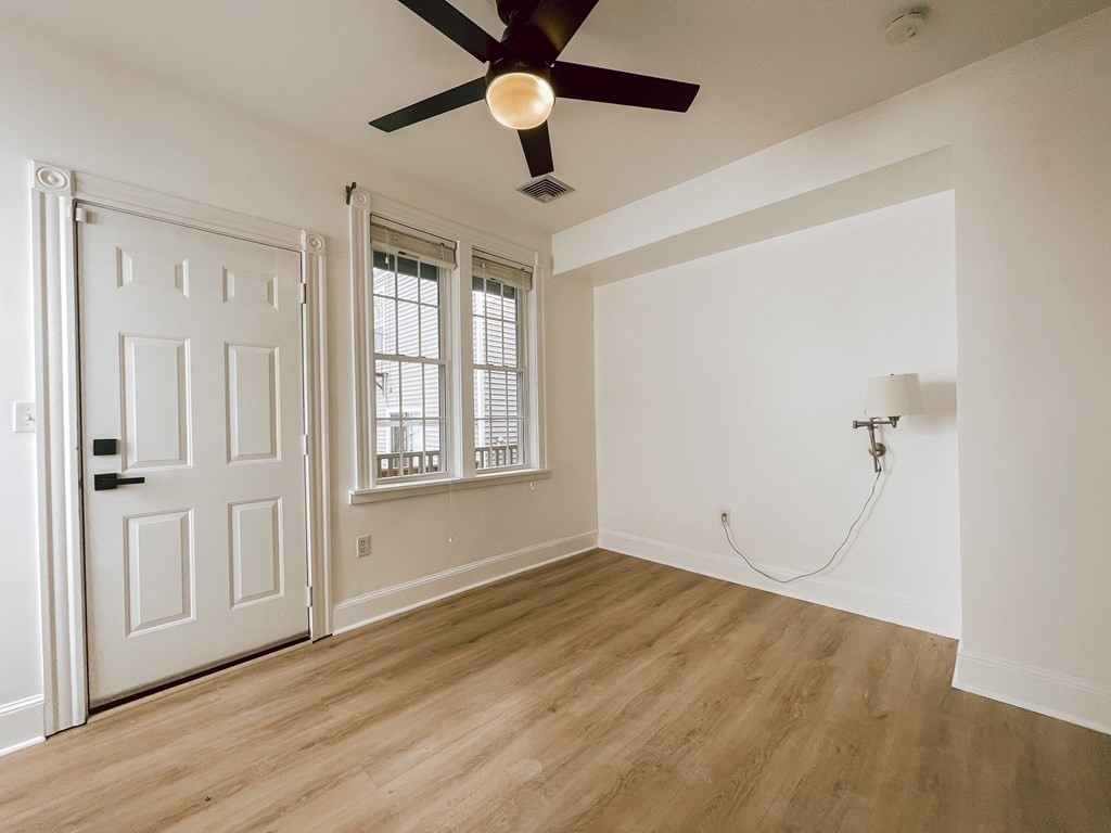 470 East 7th Street, Unit 4 Boston, MA 02127 - Photo 10 of 16