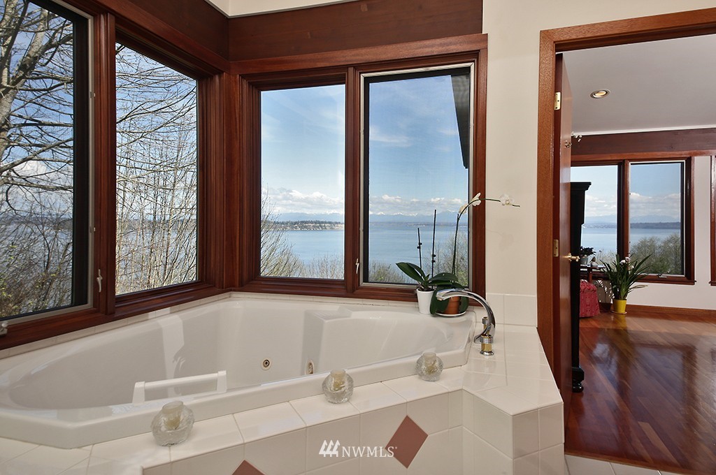 6105 Bob Galbreath Road Clinton, WA 98236 - Photo 15 of 25 Gallery Image 15