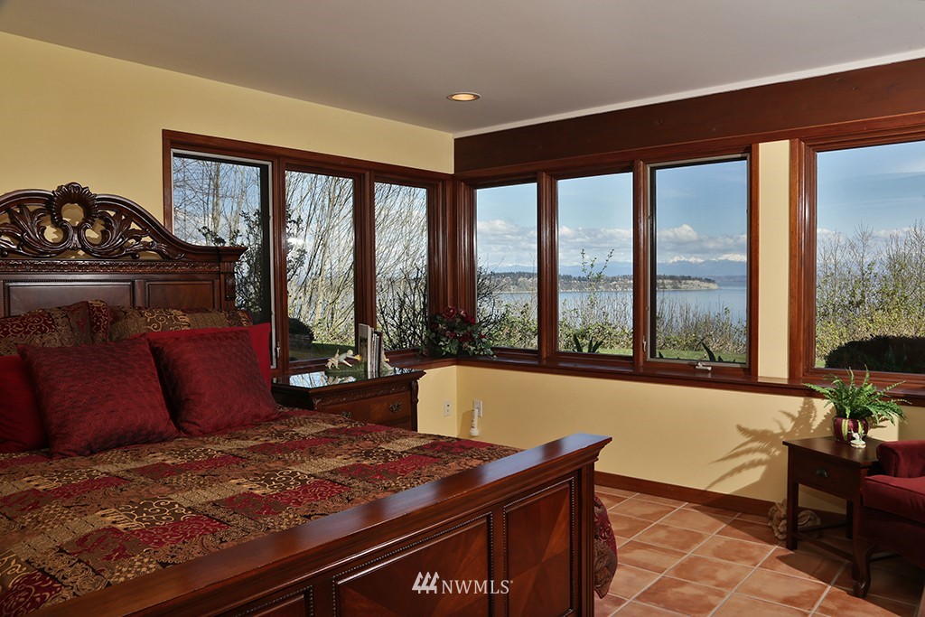 6105 Bob Galbreath Road Clinton, WA 98236 - Photo 19 of 25 Gallery Image 19