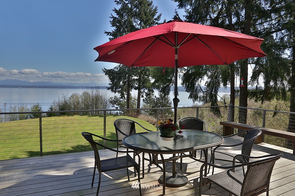 6105 Bob Galbreath Road Clinton, WA 98236 - Photo 10 of 25 Gallery Image 10