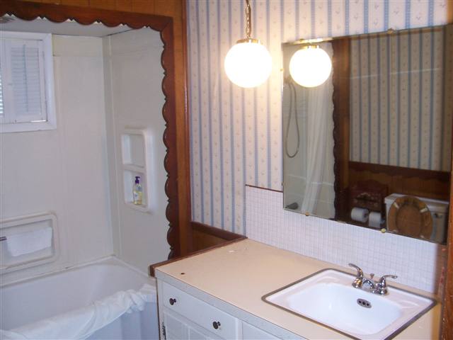 2322 Springfield Road East Peoria, IL 61611 - Photo 10 of 11 Gallery Image 10