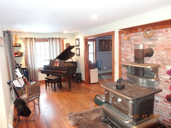 53 Butterworth Road Royalston, MA 01368 - Photo 12 of 30 Gallery Image 12
