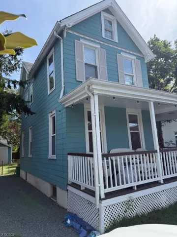 $549,000 | 22 Hamilton Place, Nutley, NJ 07110