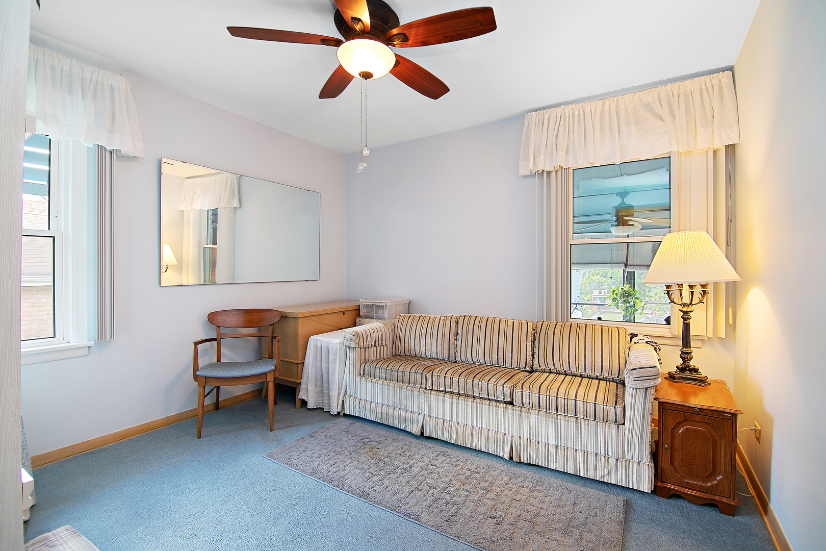 1707 Evergreen Road Homewood, IL 60430 - Photo 12 of 22 a living room with furniture and a window
