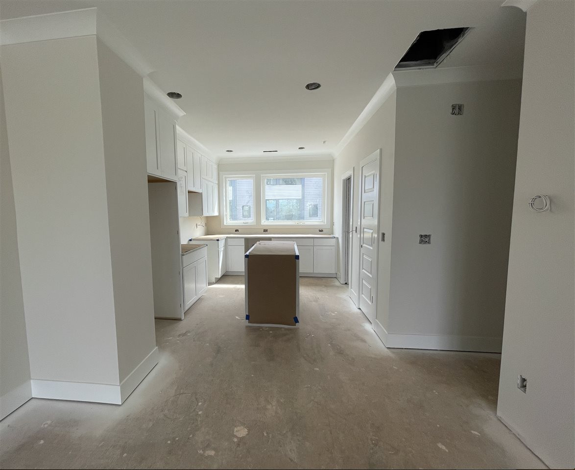 712 East Edenton Street, Unit 105 Raleigh, NC 27601 - Photo 9 of 23 Photo 9