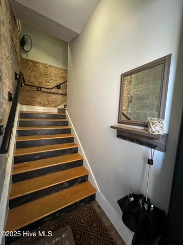 $399,000 | 121 South King Street, Windsor, NC 27983